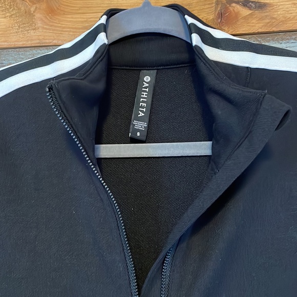 Athleta Crosstown Track Dress - Picture 3 of 8